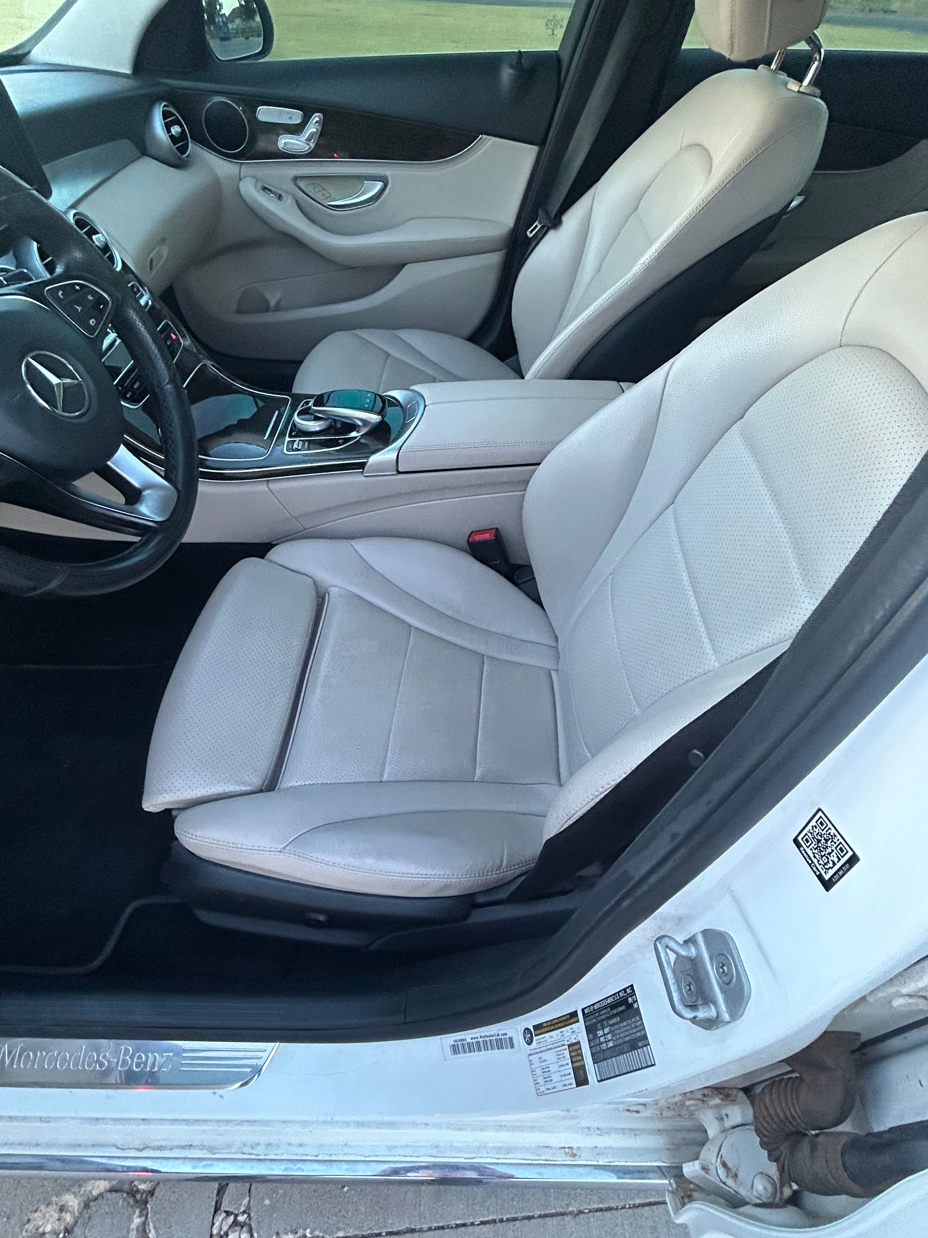 Used 2016 Mercedes-Benz C 300 Sedan w/ Premium 1 Package image 8
