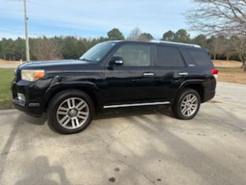 Used 2012 Toyota 4Runner Limited image 1