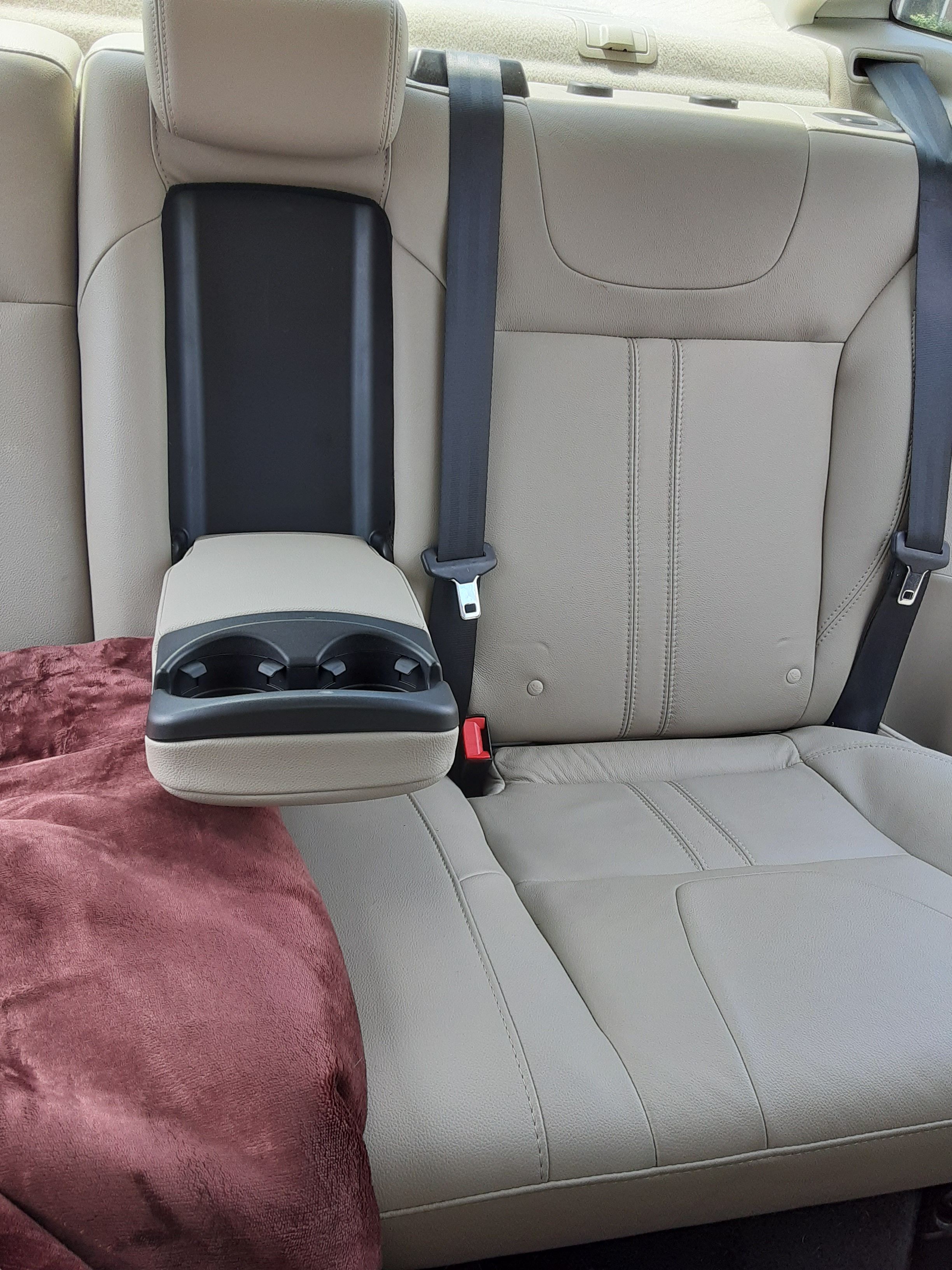 Used 2012 Ford Focus SEL FWD image 11