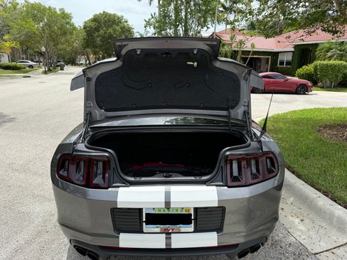 Used 2014 Ford Mustang Shelby GT500 w/ Equipment Group 821A image 25