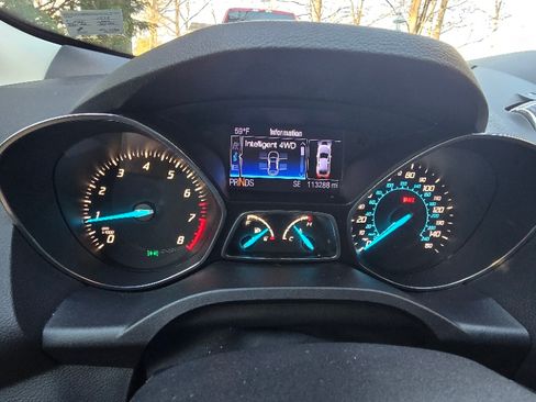 Used 2013 Ford Escape Titanium w/ Parking Technology Pkg image 21