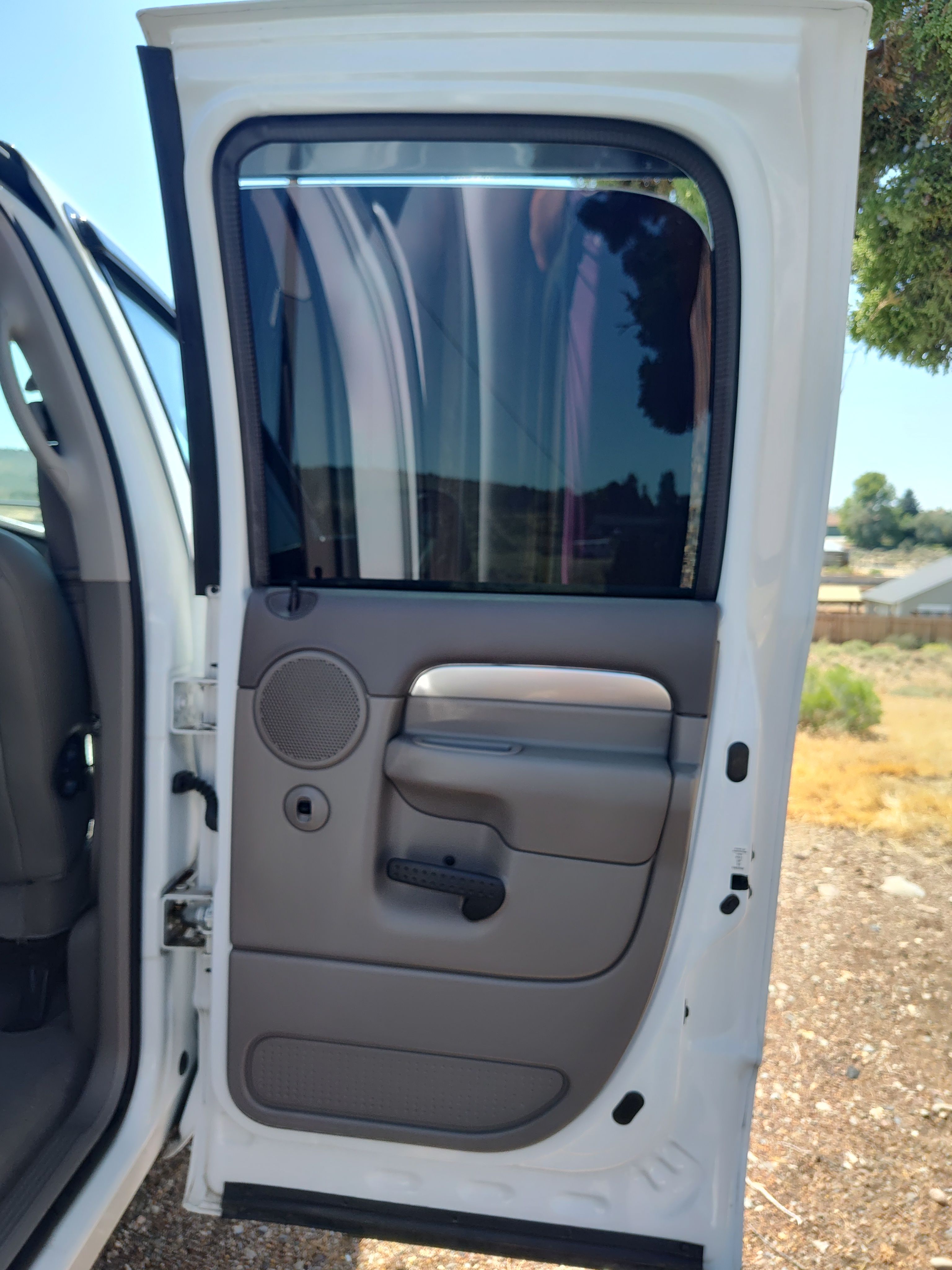 Used 2004 Dodge Ram 3500 Truck SLT w/ Sport Appearance Group AWD/4WD image 14
