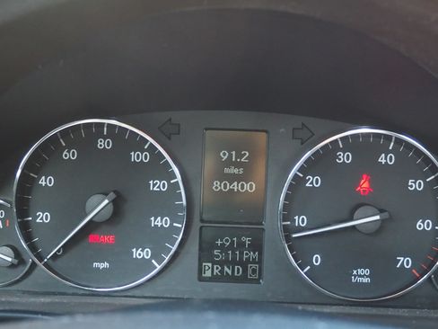 Used 2007 Mercedes-Benz C 230 Sedan image 9