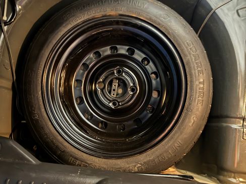 Used 2014 Ford Fiesta S w/ Exterior Protection Package image 10