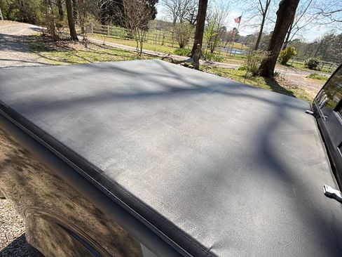 Used 2015 Nissan Frontier SV image 13