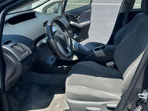 Used 2012 Toyota Prius Three FWD image 19