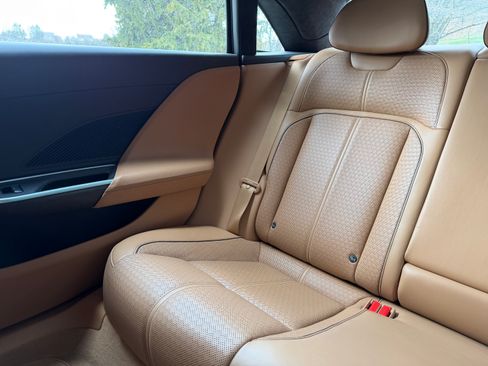 Used 2022 Lucid Air Grand Touring image 16