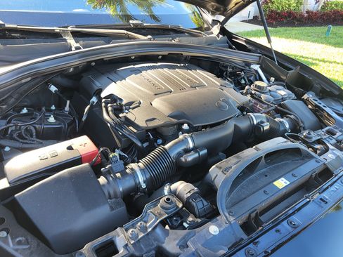 Used 2018 Jaguar F-PACE S image 6