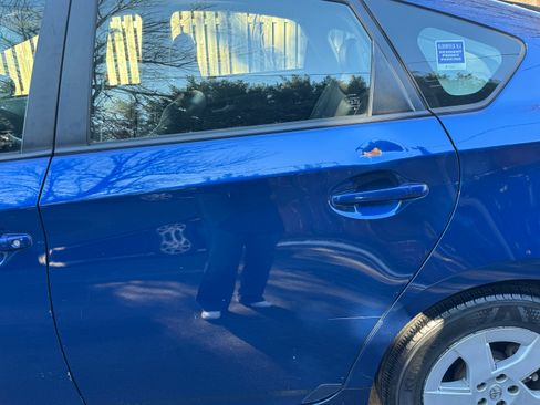 Used 2010 Toyota Prius Five image 17