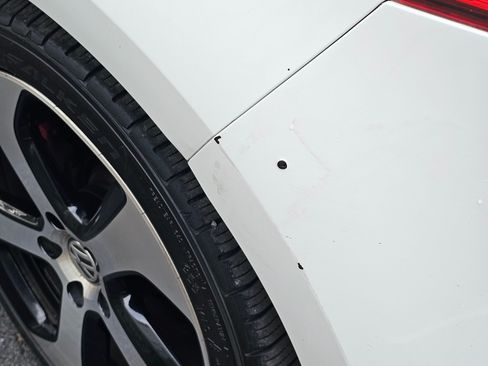 Used 2017 Volkswagen GTI Autobahn image 8