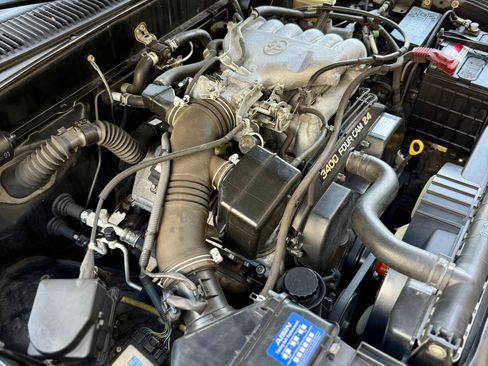 Used 2002 Toyota Tacoma 4x4 Xtracab V6 image 14