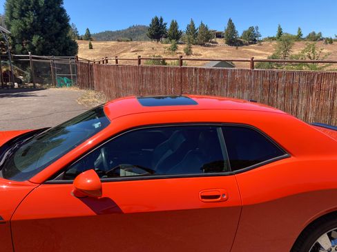 Used 2009 Dodge Challenger R/T RWD image 8