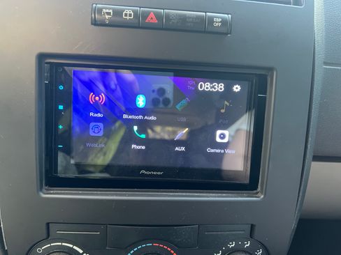 Used 2005 Dodge Magnum SE image 12