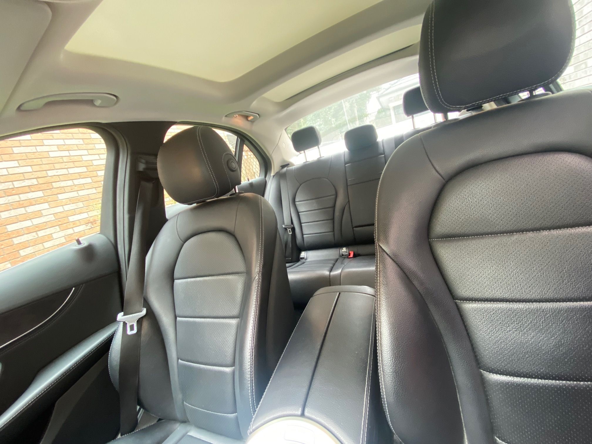 Used 2015 Mercedes-Benz C 300 4MATIC Sedan image 21