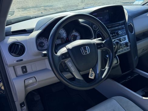 Used 2014 Honda Pilot LX image 6