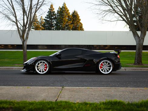 Used 2024 Chevrolet Corvette Z06 w/ Stealth Interior Trim Package image 1