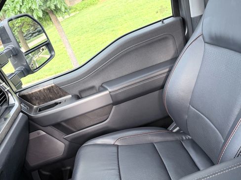 Used 2023 Ford F350 Lariat w/ Lariat Ultimate Package AWD/4WD image 15
