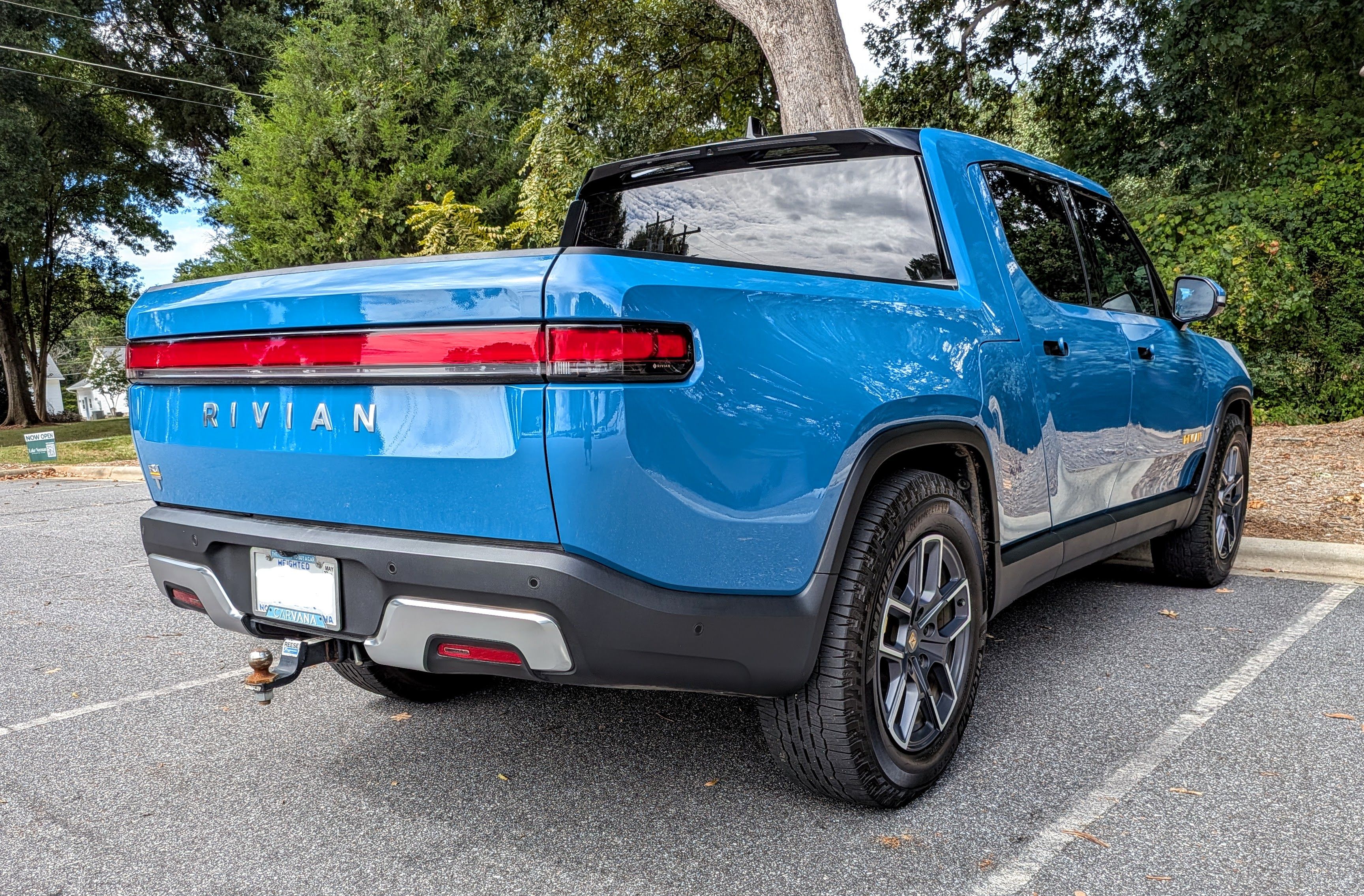 Used 2022 Rivian R1T Launch Edition AWD/4WD image 14