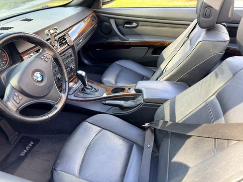 Used 2009 BMW 328i 328i Convertible 2D image 8