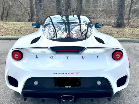Used 2020 Lotus Evora image 2