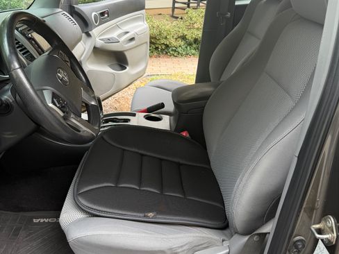 Used 2014 Toyota Tacoma 4x4 Double Cab image 20