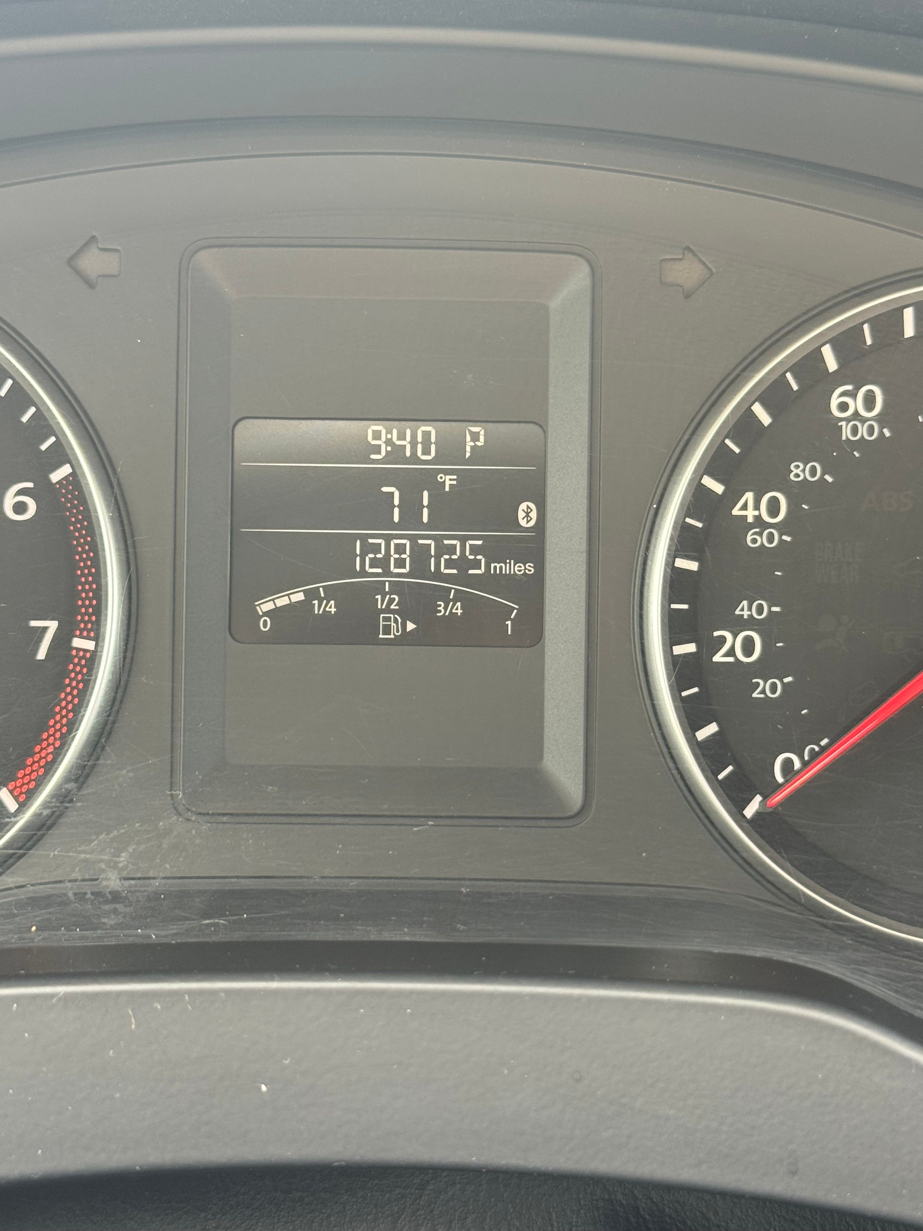 Used 2013 Volkswagen Jetta SE FWD image 10