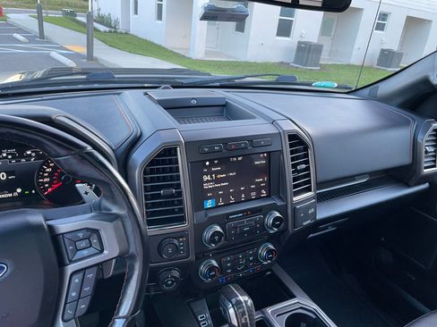 Used 2018 Ford F150 Raptor w/ Equipment Group 802A Luxury image 9