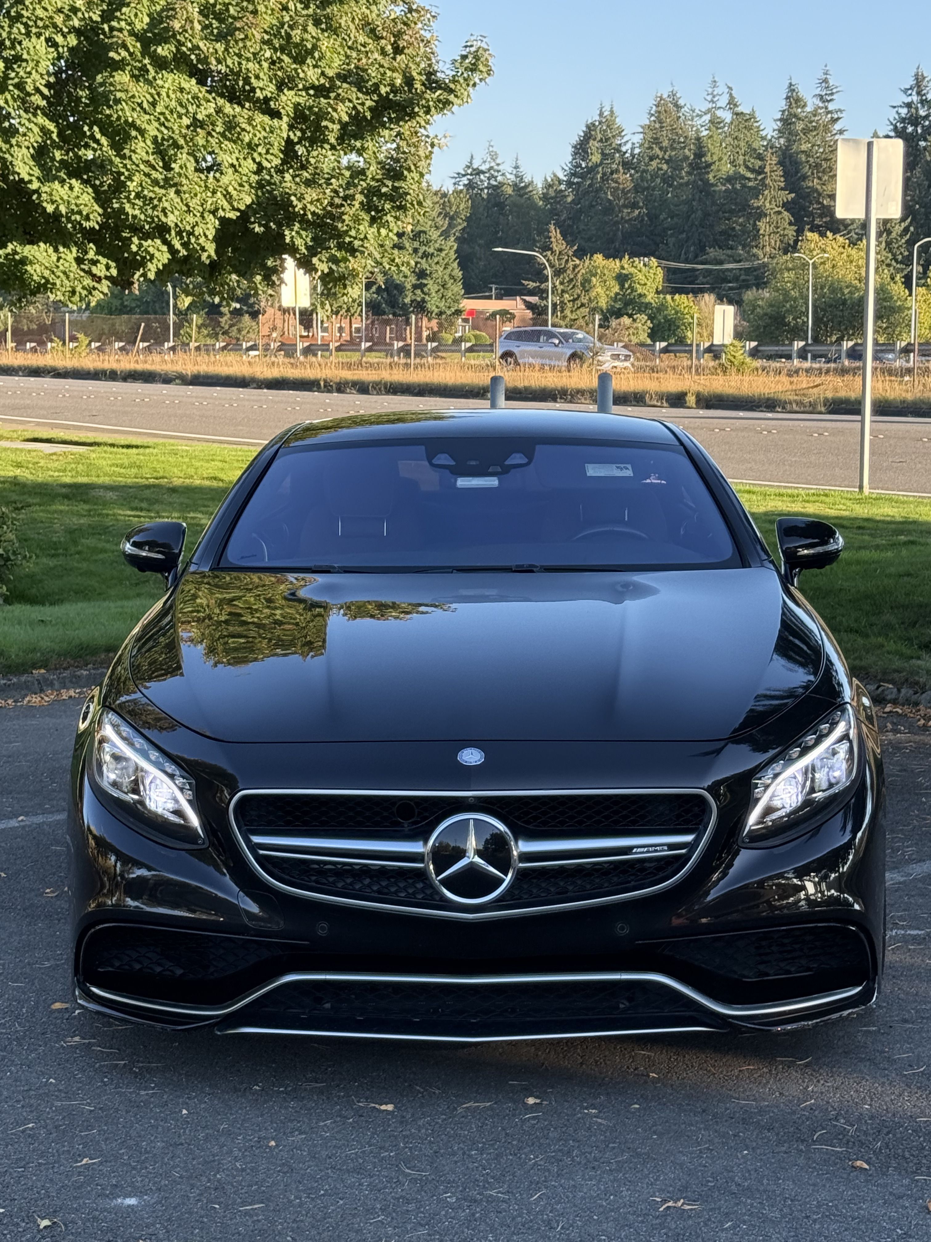 Used 2015 Mercedes-Benz S 63 AMG 4MATIC Coupe image 2
