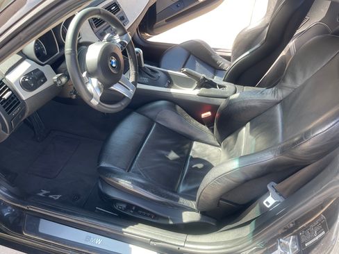 Used 2008 BMW Z4 3.0si w/ Premium Pkg image 16