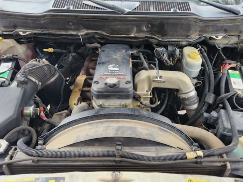 Used 2005 Dodge Ram 2500 Truck SLT w/ Quad Cab Big Horn Value Group image 9