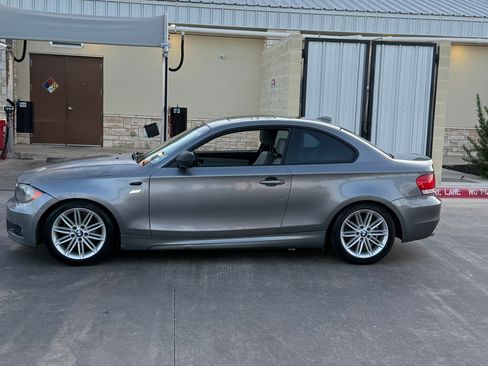 Used 2011 BMW 128i Coupe RWD image 2
