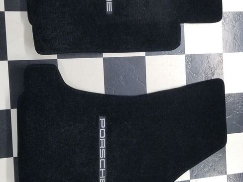 Used 2006 Porsche Cayman S image 21