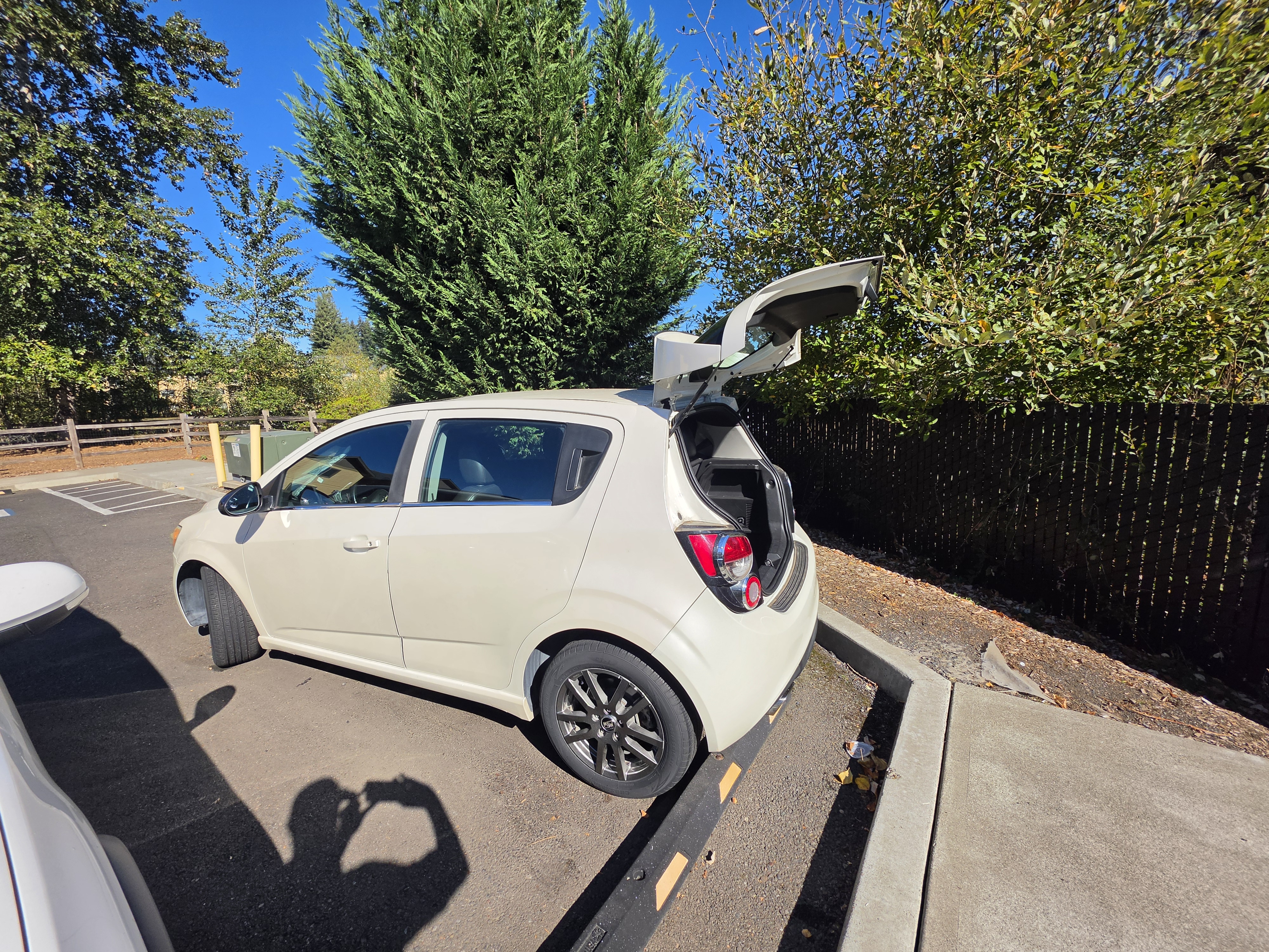 Used 2014 Chevrolet Sonic RS FWD image 10