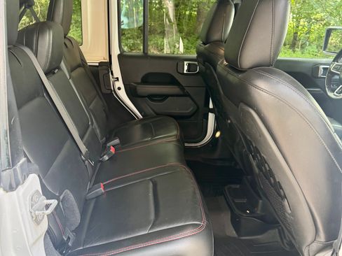 Used 2020 Jeep Wrangler Unlimited Rubicon AWD/4WD image 10
