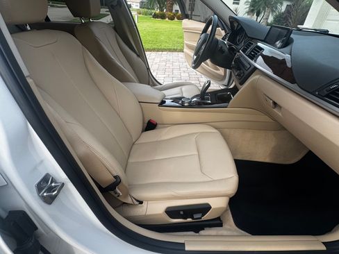 Used 2015 BMW 328i xDrive Sedan AWD/4WD image 12