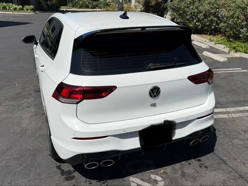 Used 2024 Volkswagen Golf R AWD/4WD image 4