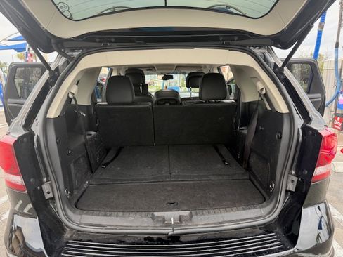 Used 2018 Dodge Journey Crossroad image 14