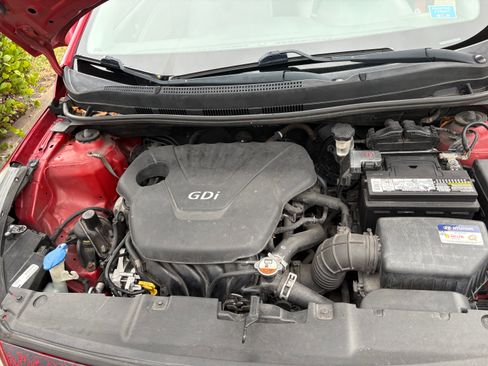 Used 2017 Hyundai Accent SE image 5