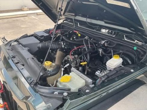 Used 2010 Jeep Wrangler Unlimited Sport image 25