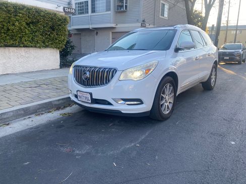 Used 2016 Buick Enclave Leather image 1