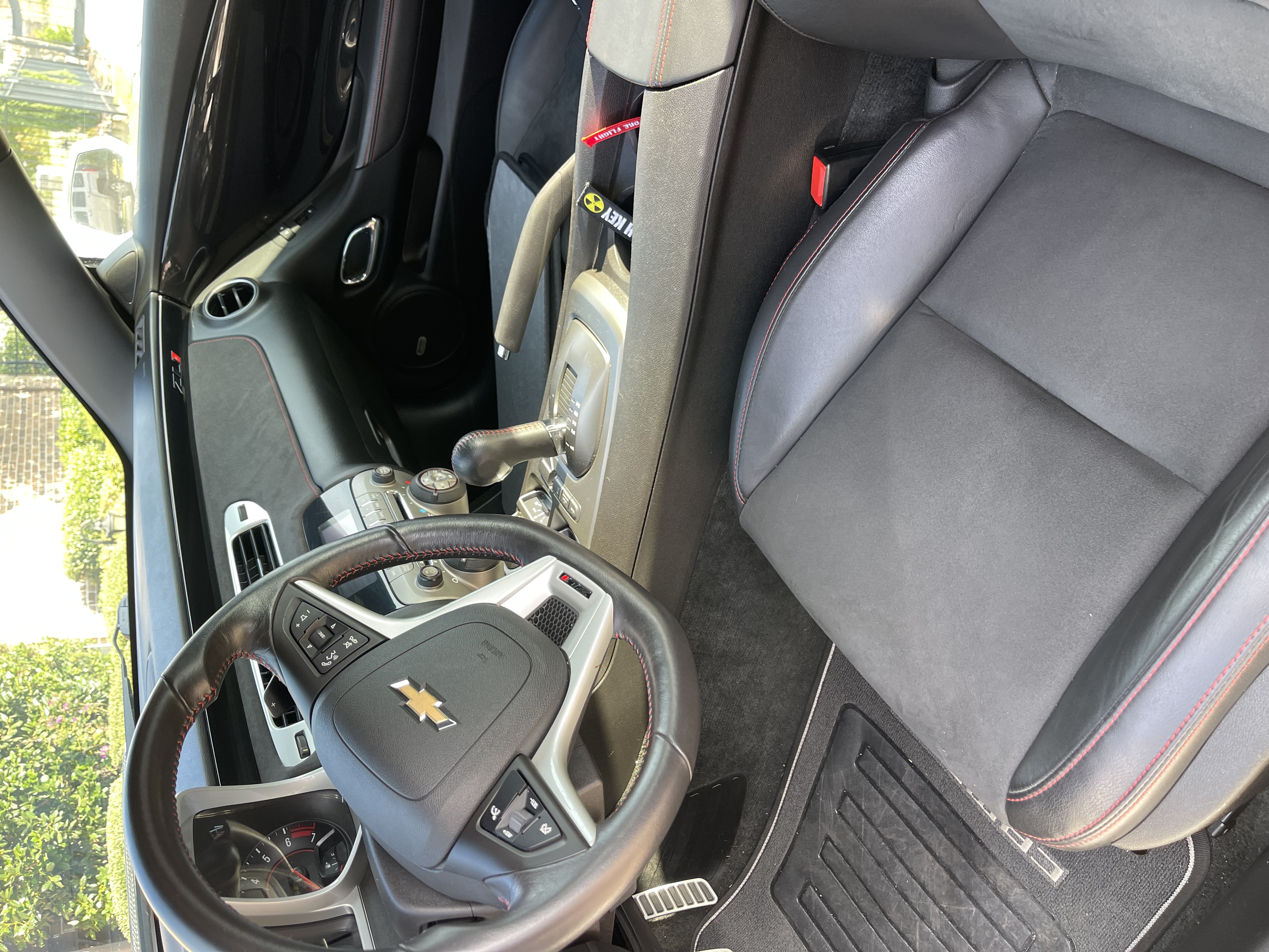 Used 2012 Chevrolet Camaro ZL1 RWD image 8