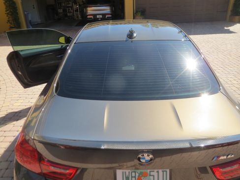 Used 2017 BMW M4 Coupe RWD image 5