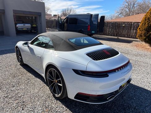 Used 2022 Porsche 911 Carrera 4S image 8