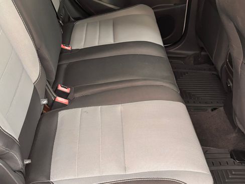 Used 2019 Ford Escape S image 12