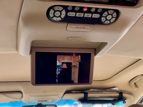 Used 2010 Honda Odyssey EX-L image 20