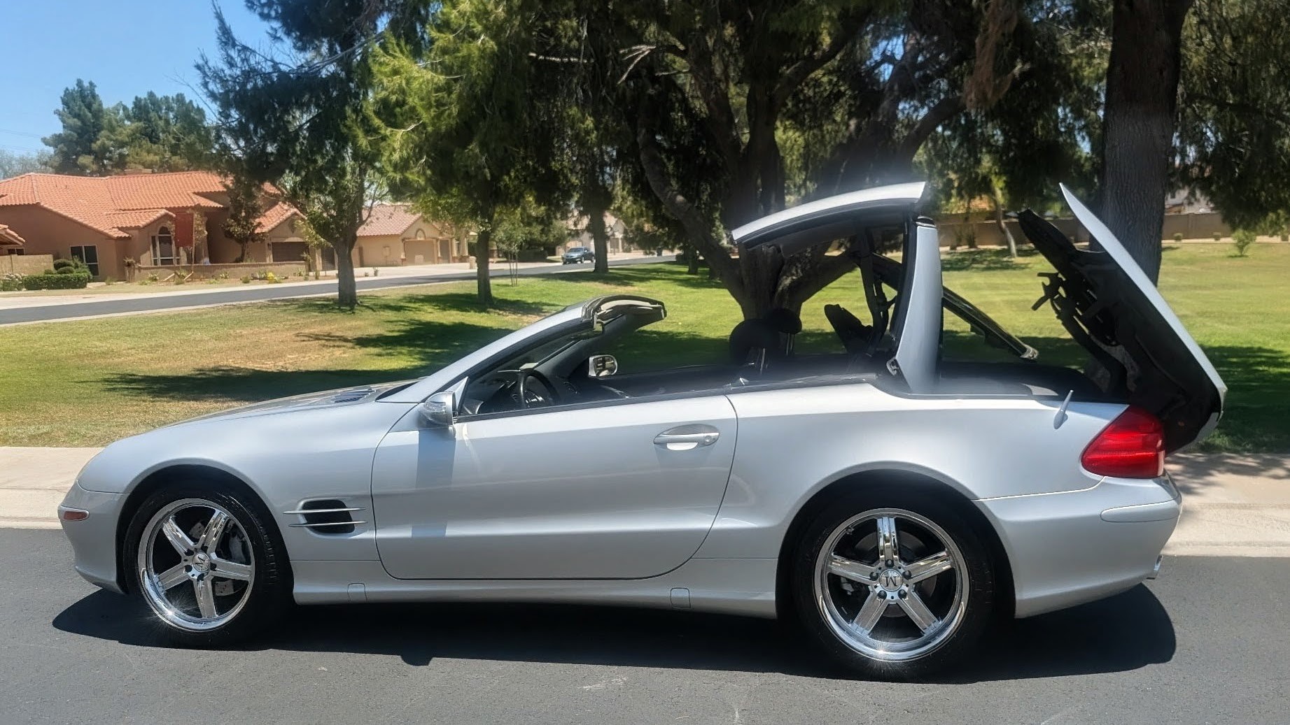 Used 2006 Mercedes-Benz SL 500 image 4