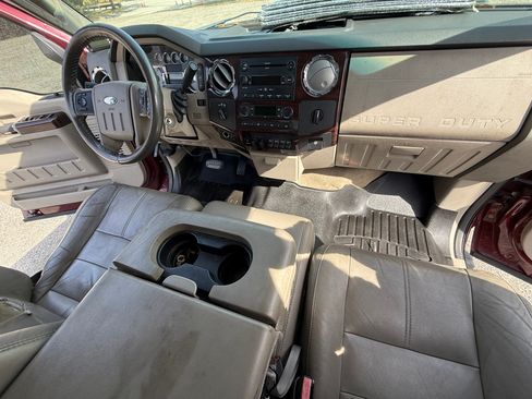 Used 2008 Ford F250 Lariat image 10