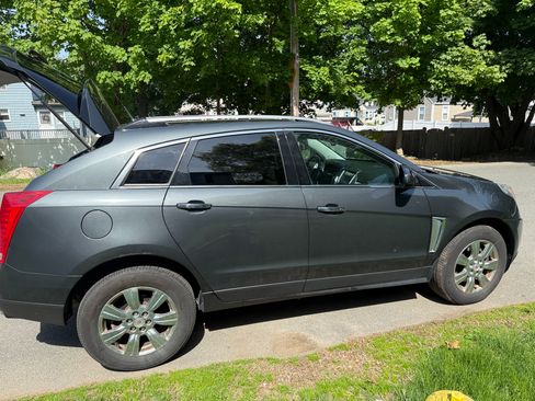 Used 2014 Cadillac SRX Luxury w/ Driver Awareness Package AWD/4WD image 5