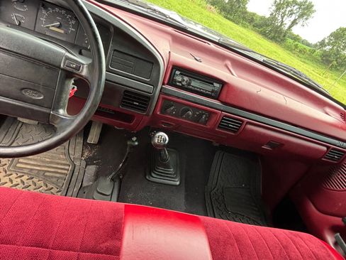 Used 1996 Ford F150 4x4 Regular Cab image 8