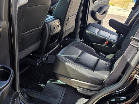 Used 2020 Chevrolet Tahoe LT AWD/4WD image 6